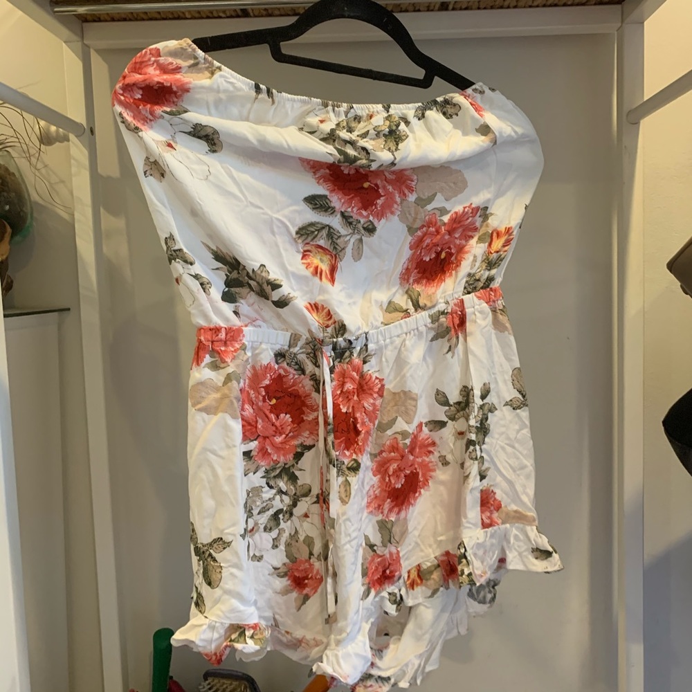 Yumi Kim Glam Squad Romper - Picture 6 of 11